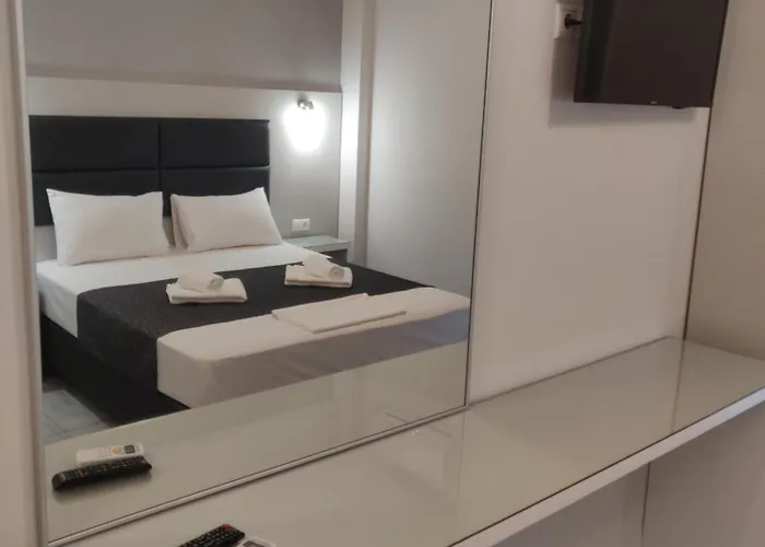 Aparthotel Alexion 3*